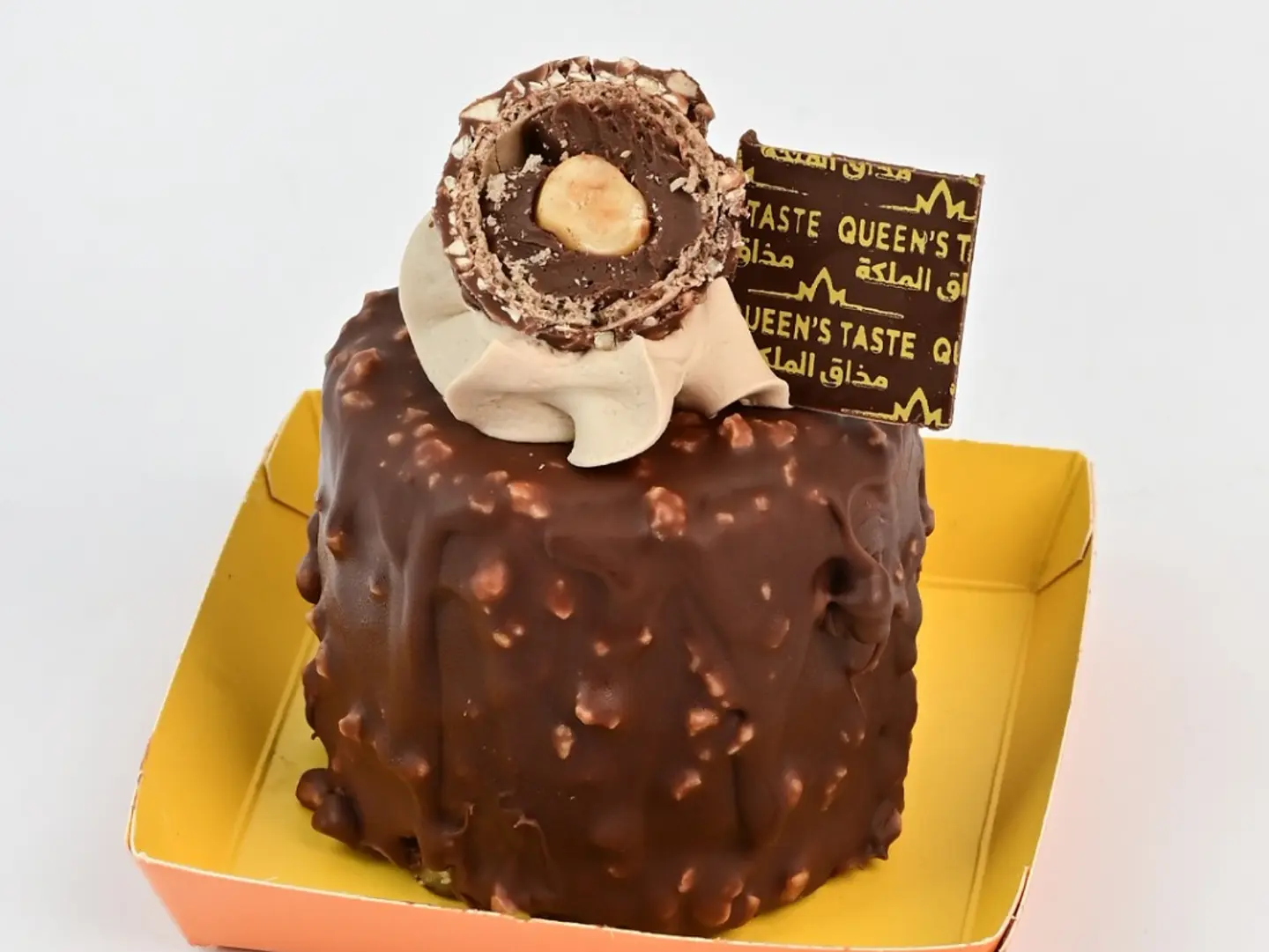 Ferrero Rocher Cake Piece5249