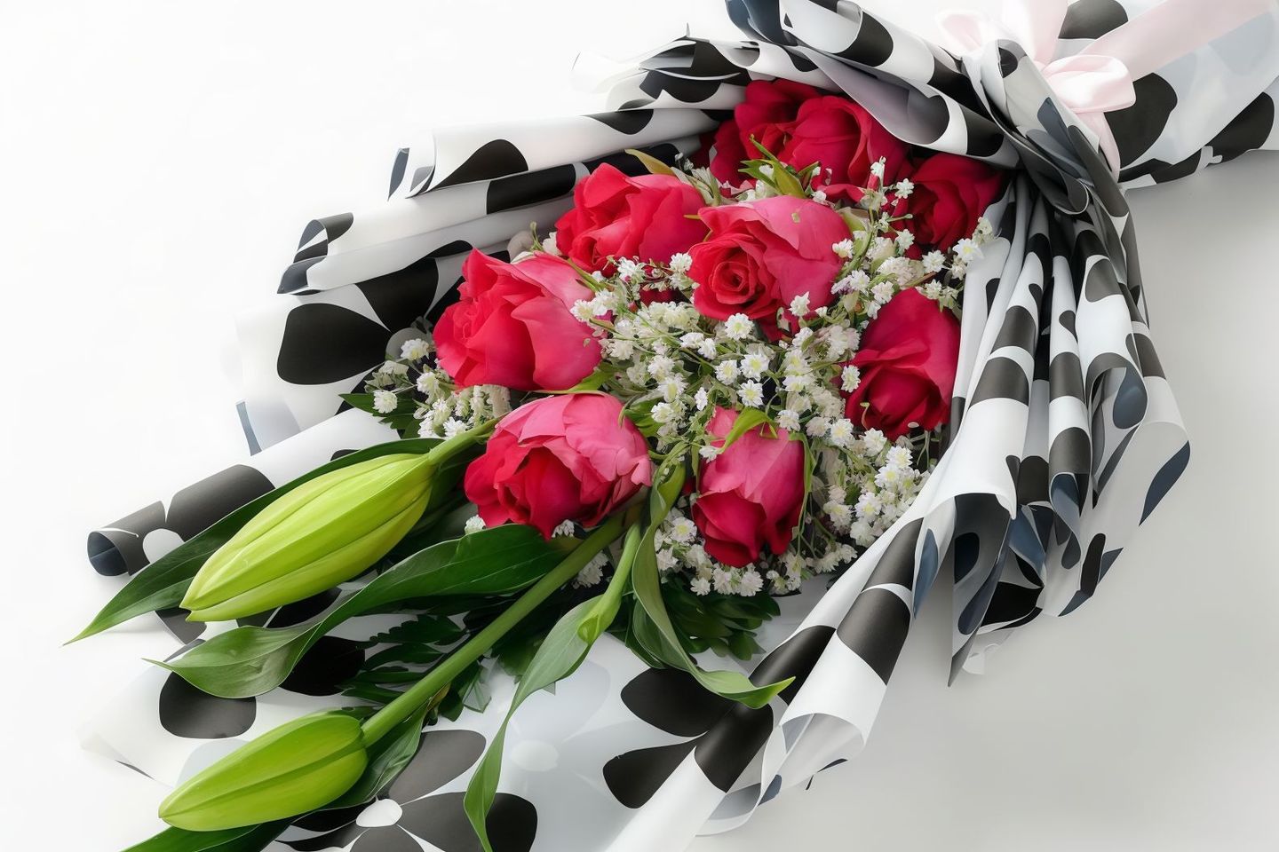 Medium Bouquet Of Flowers “According To Availability Daily”5204