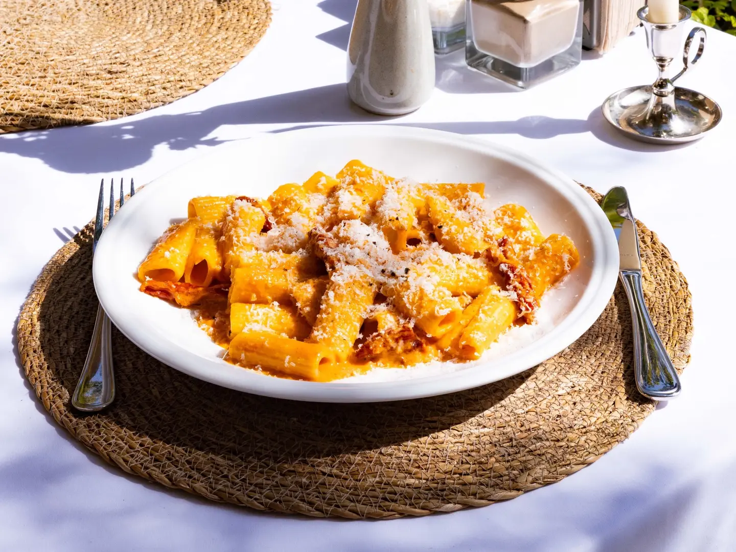 كريمة الفلفل الأحمر المحمص ريجاتوني