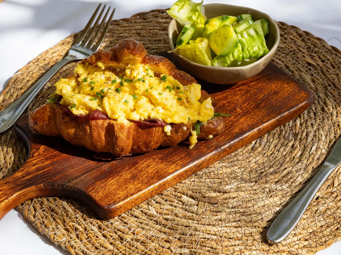 بيض بريساولا كرواسون