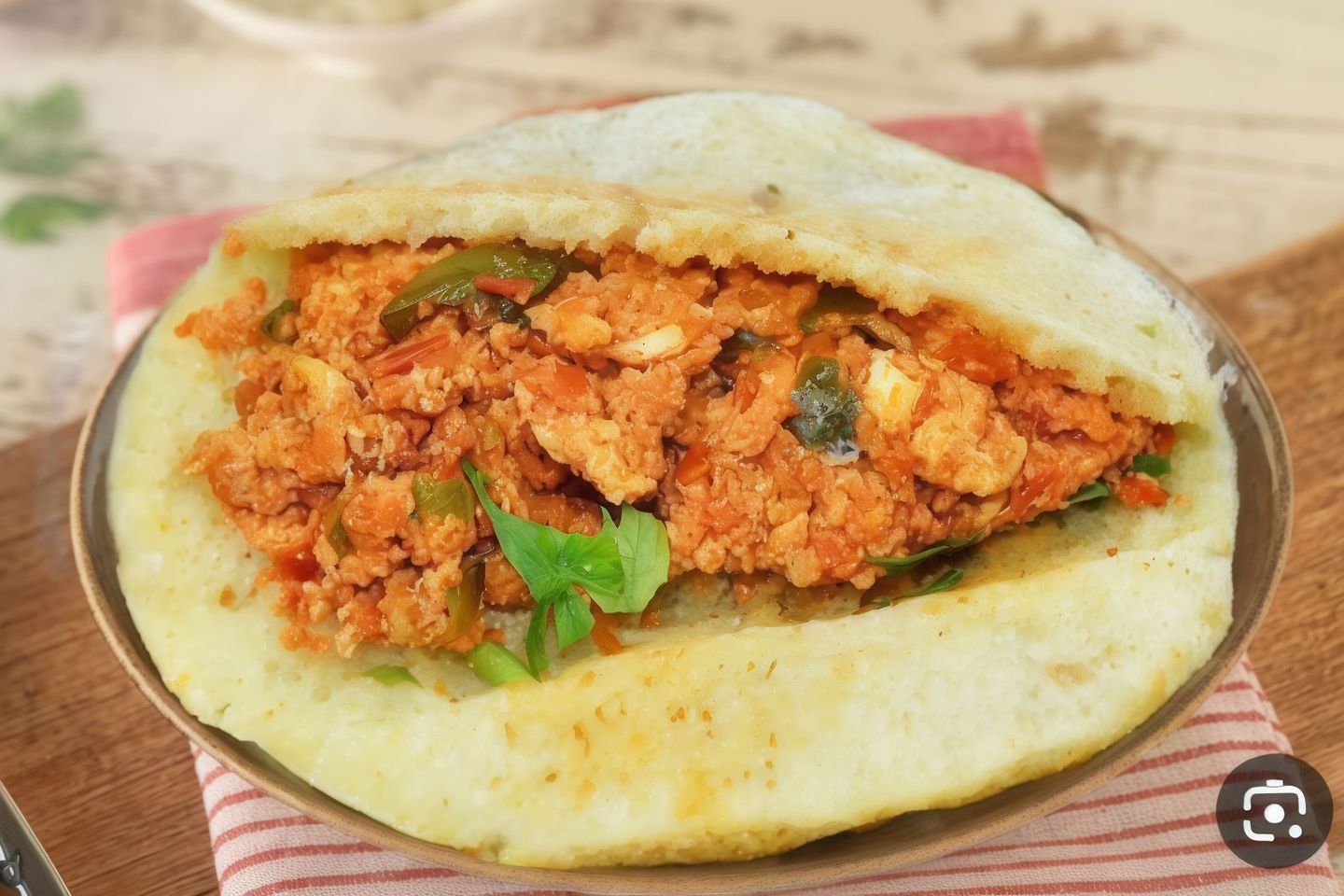 Tomato Eggs Sandwich