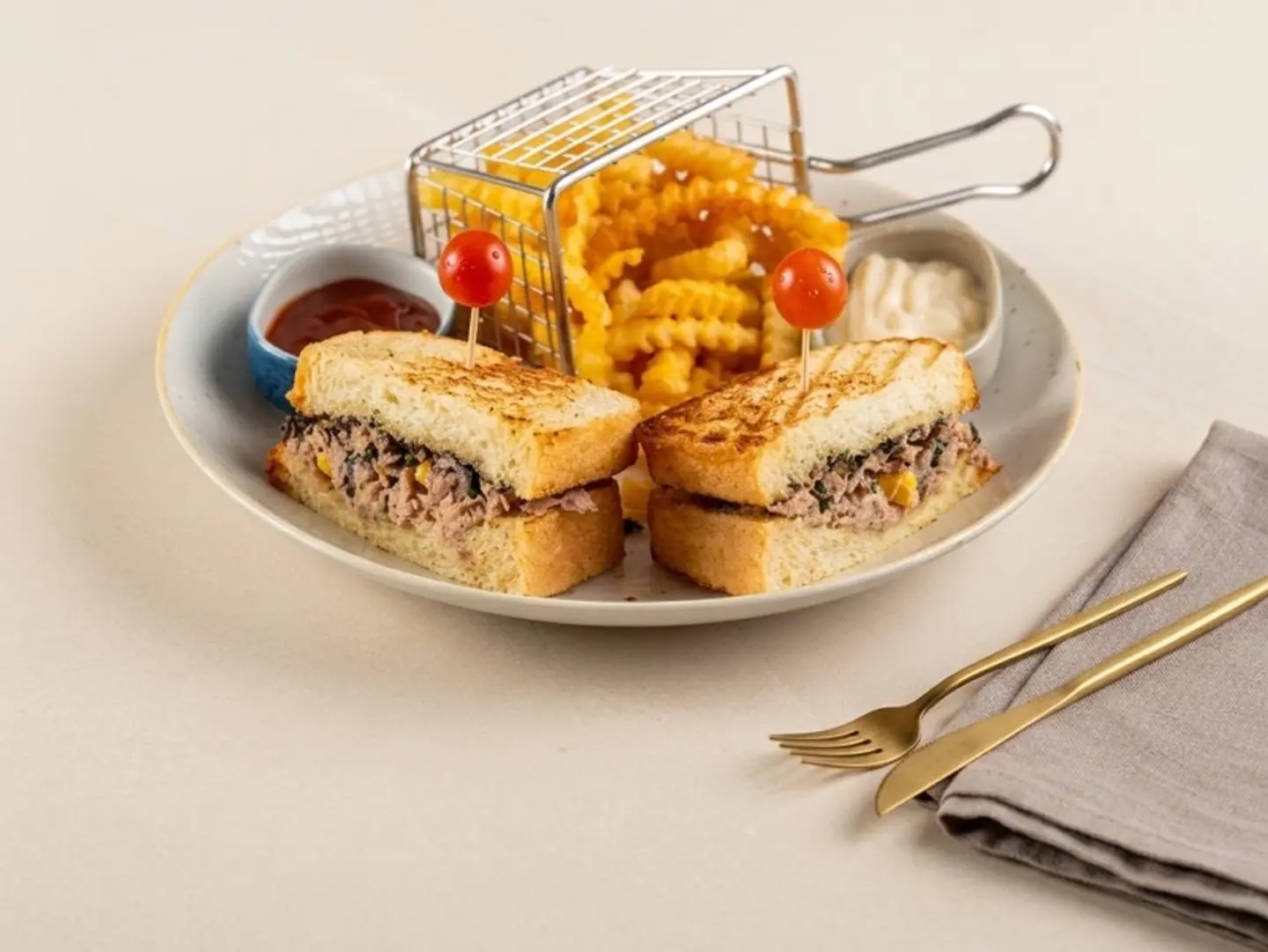 Tuna Sandwich