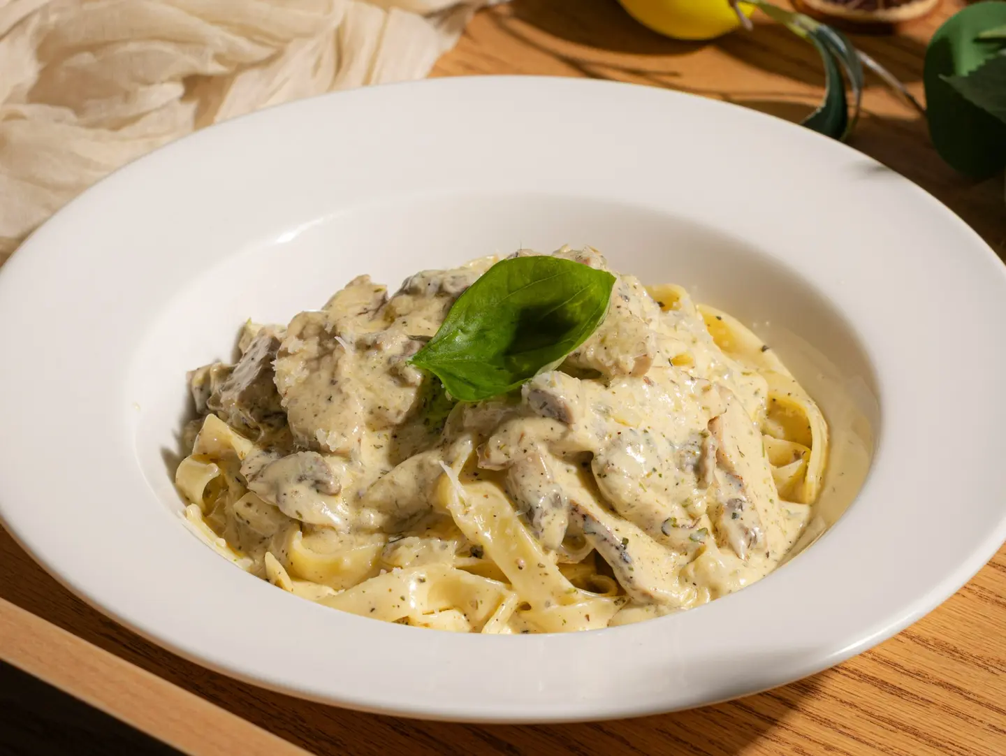 Fettuccine Alfredo