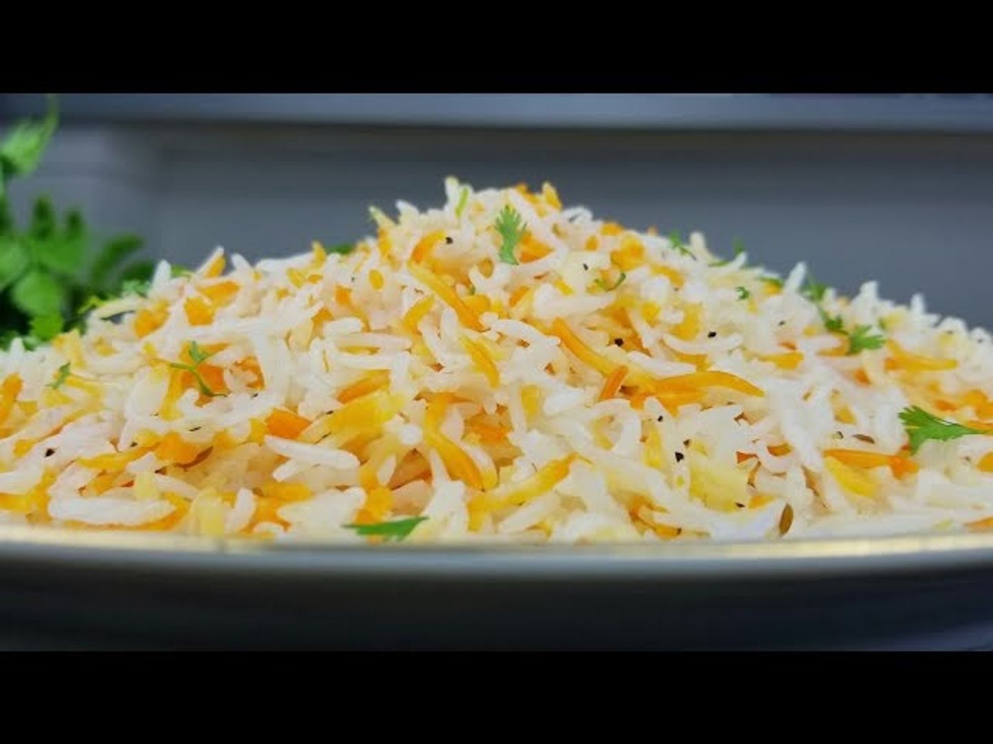نصف حبة فرن أرز أبيض