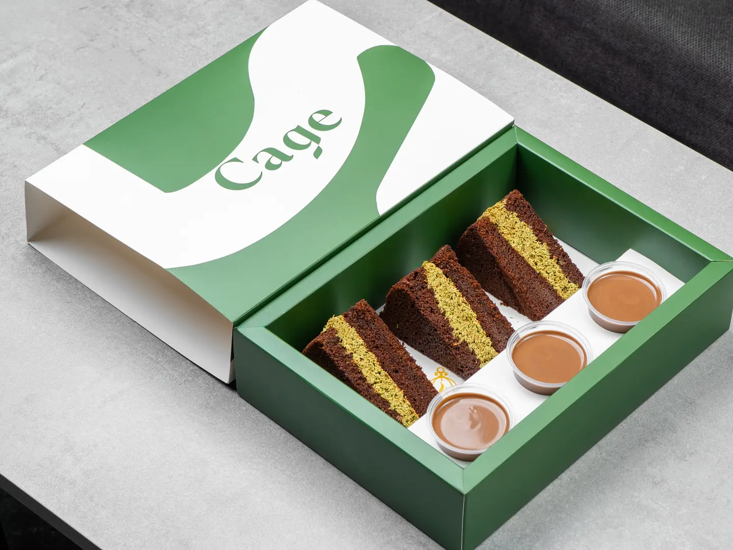 Chocolate Cake Box Kunafa