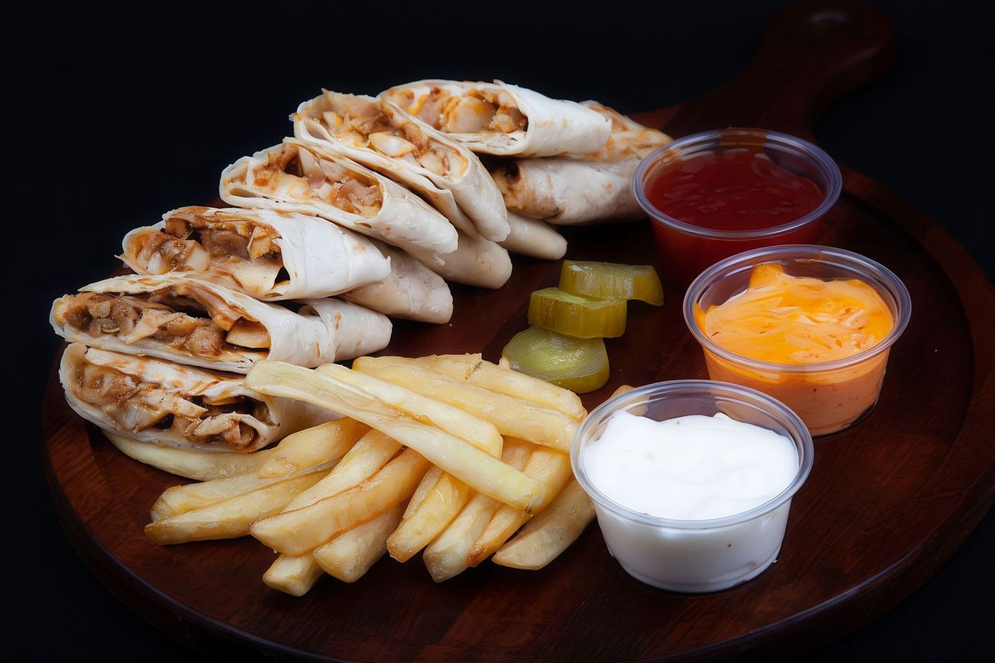 صحن عربي وسط