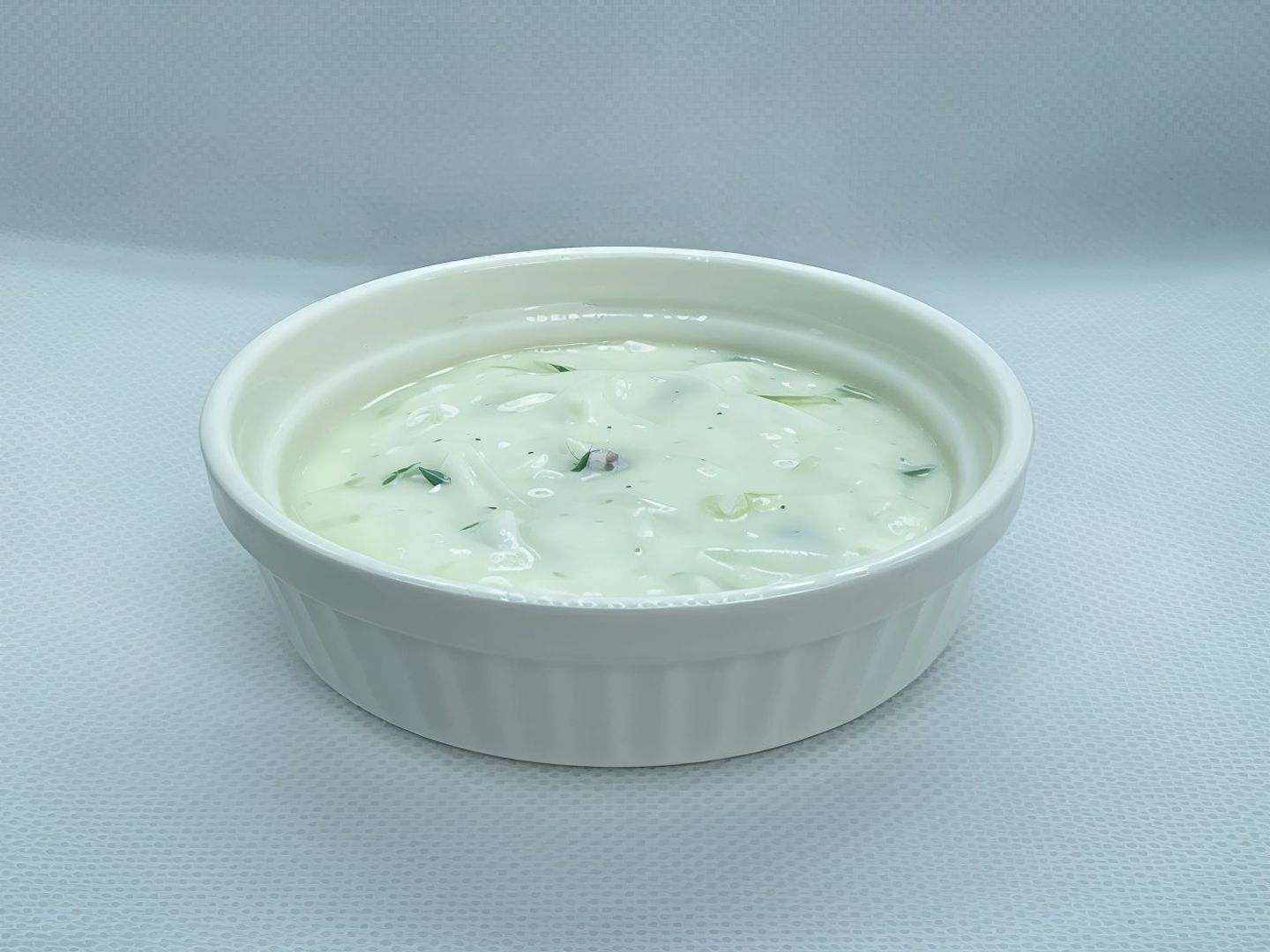 سلطة لبن