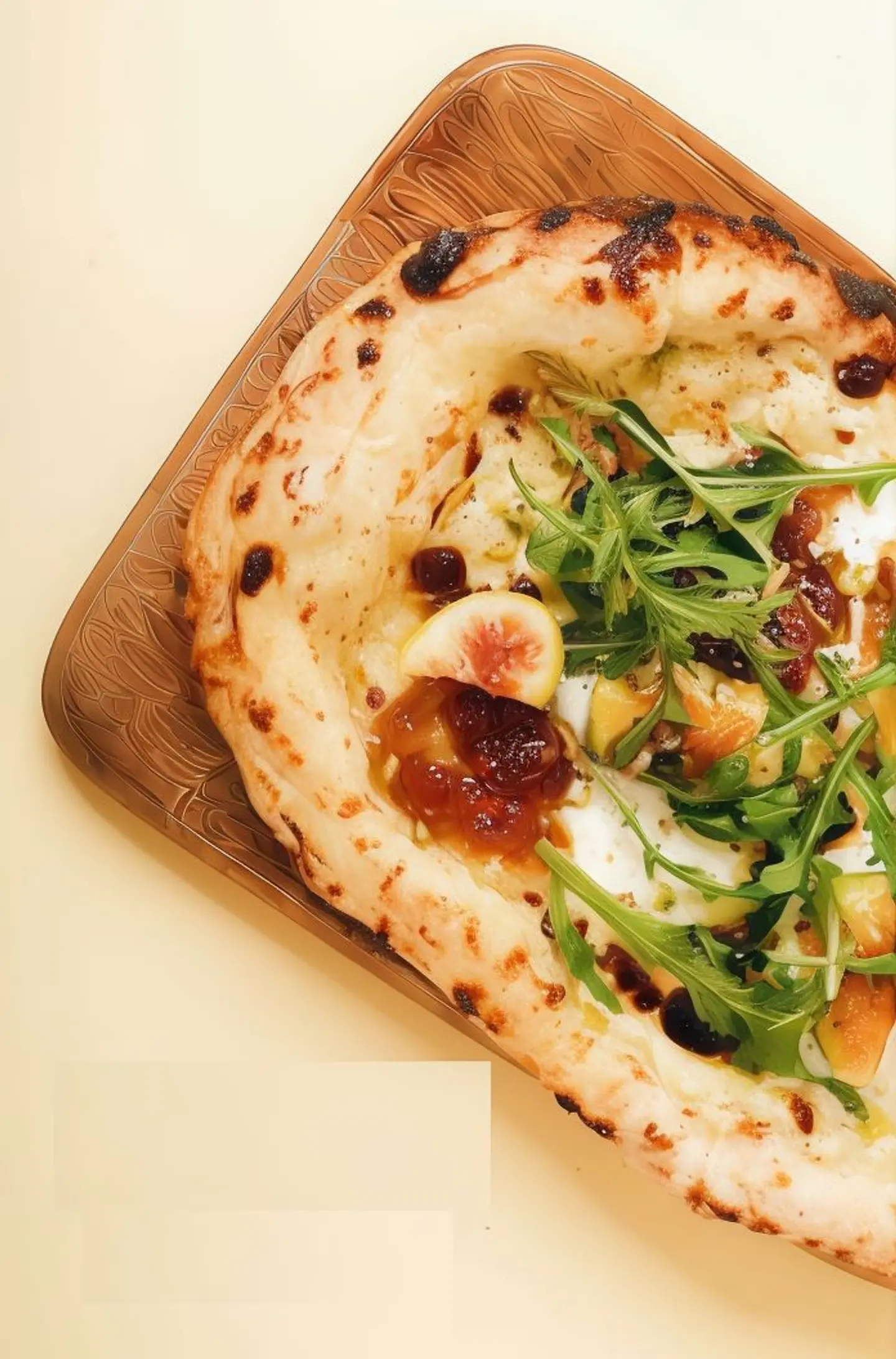 فطيرة بيتزا بالفواكة