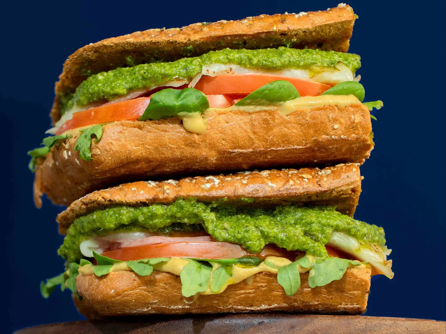 ساندويتش الحلوم