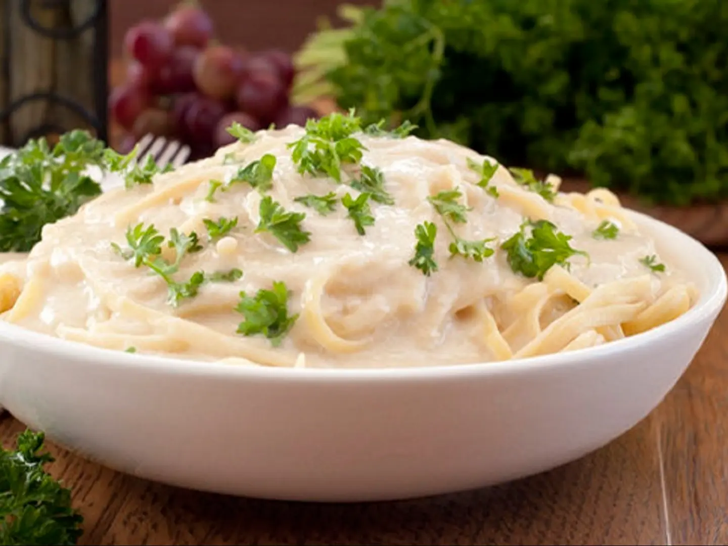 مكرونة باللبن