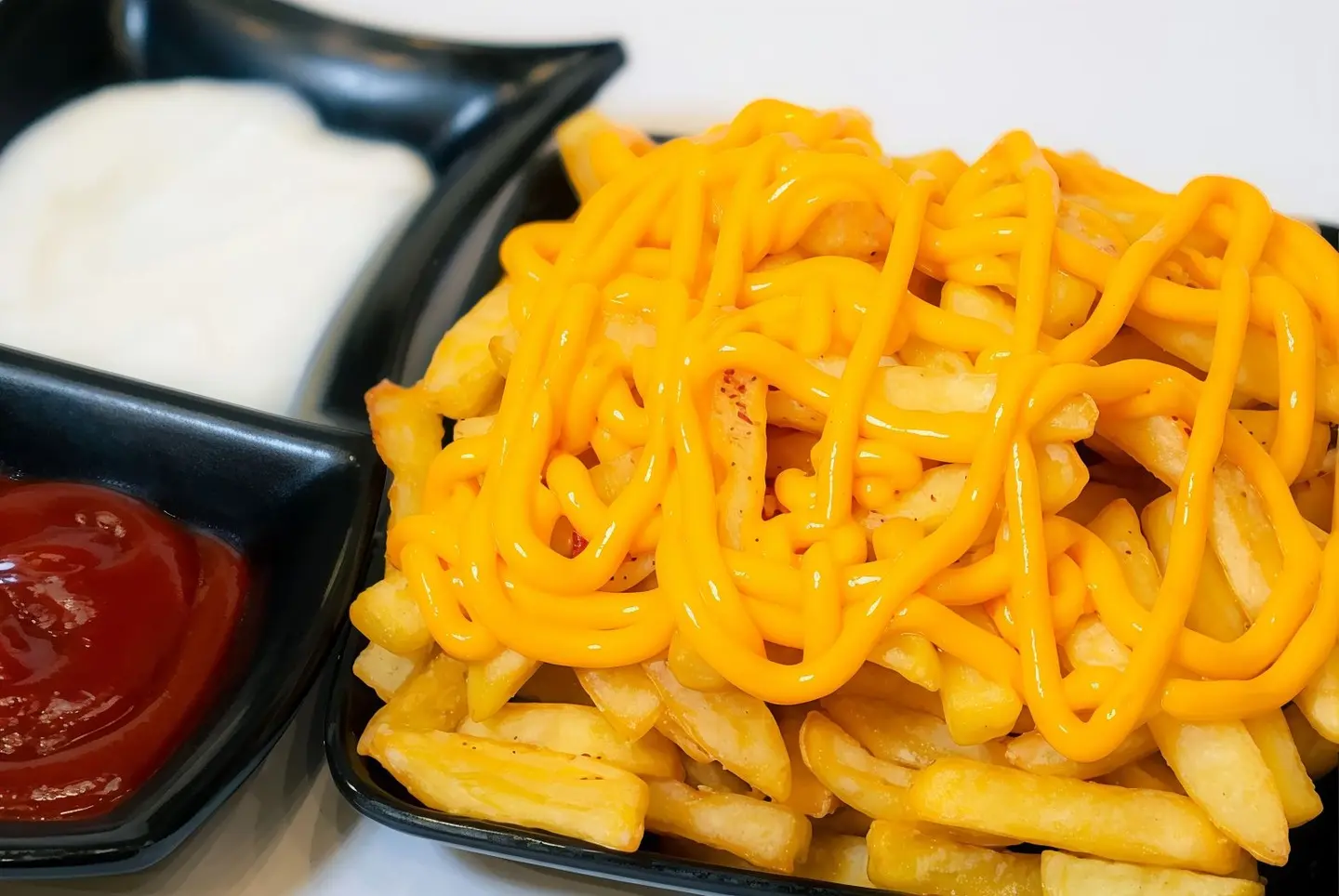 علبة بطاطس بالجبن