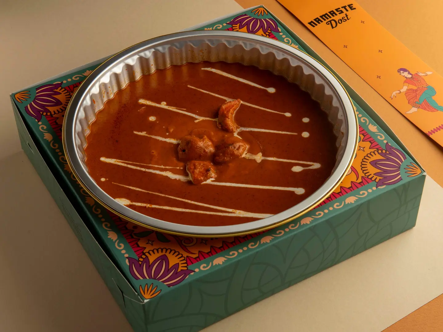 دجاج بالزبدة مع خبز البراتا حجم عائلي