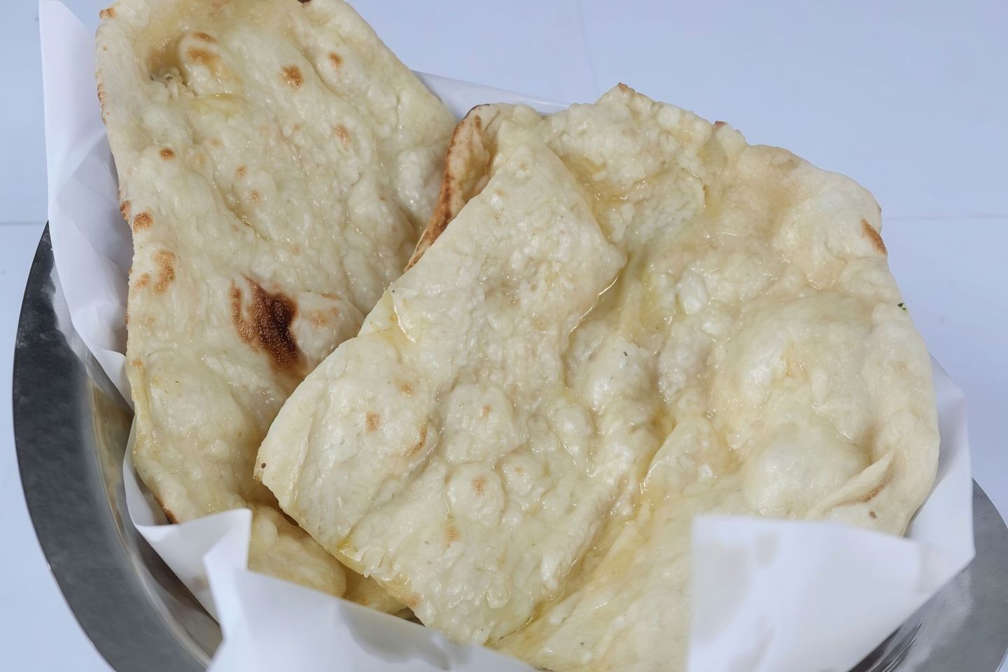 خبز نان بالزبدة