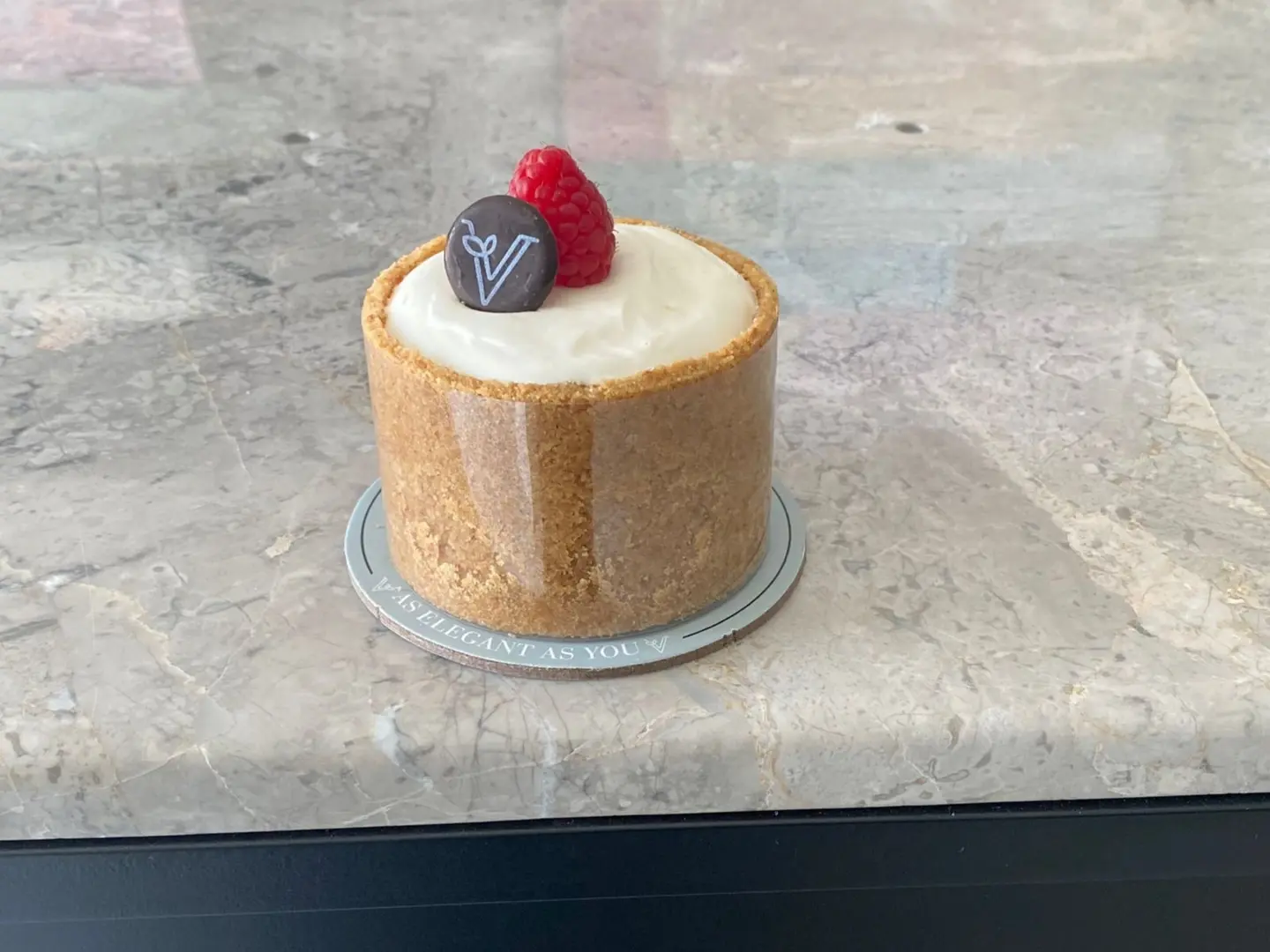 تشيز كيك التوت - صغير