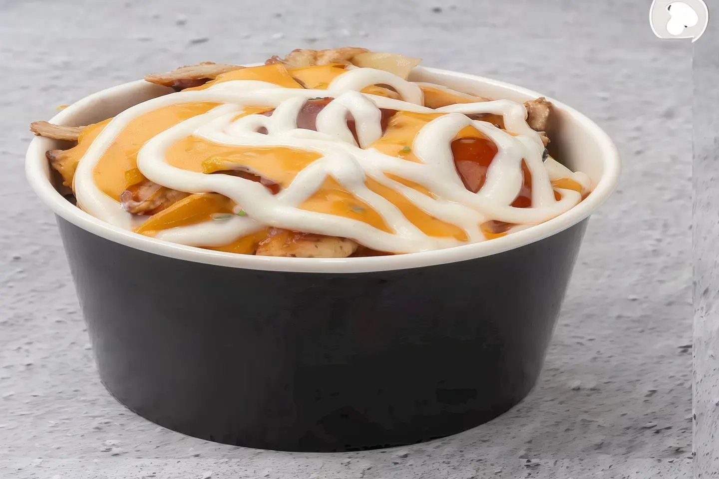 Pasta With Chicken Shawarma And Ranch Sauce