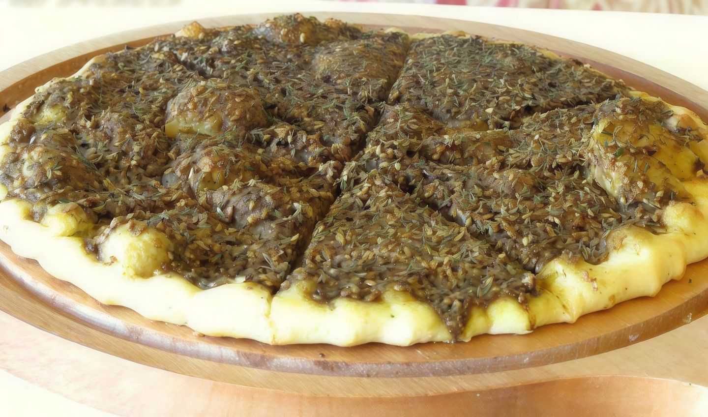 بيتزا زعتر - صغير