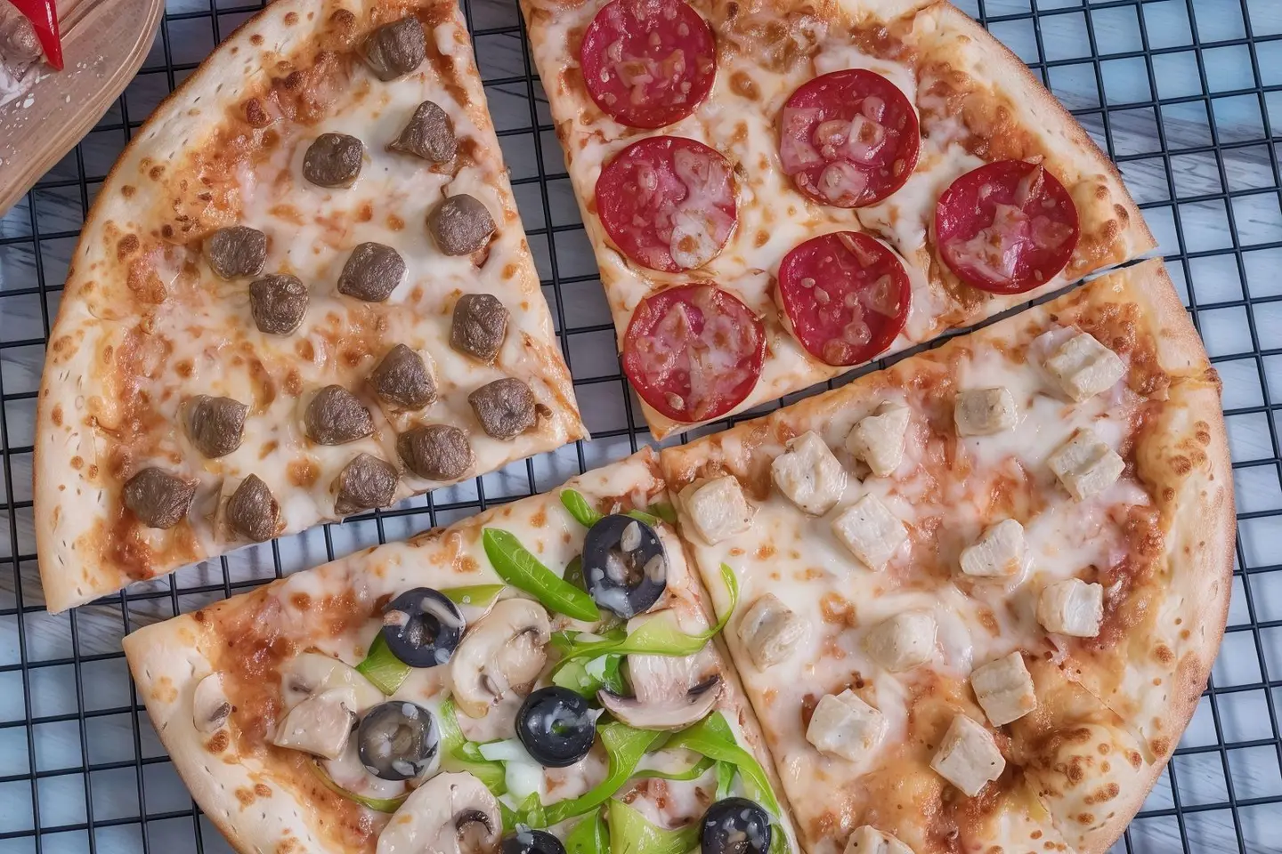 Four Seasons Pizza