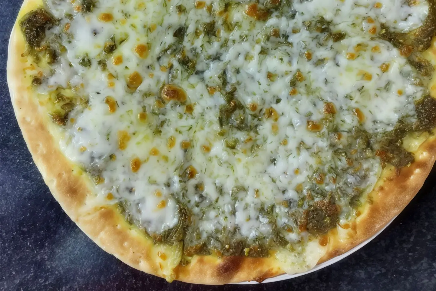 بيتزا جبن زعتر