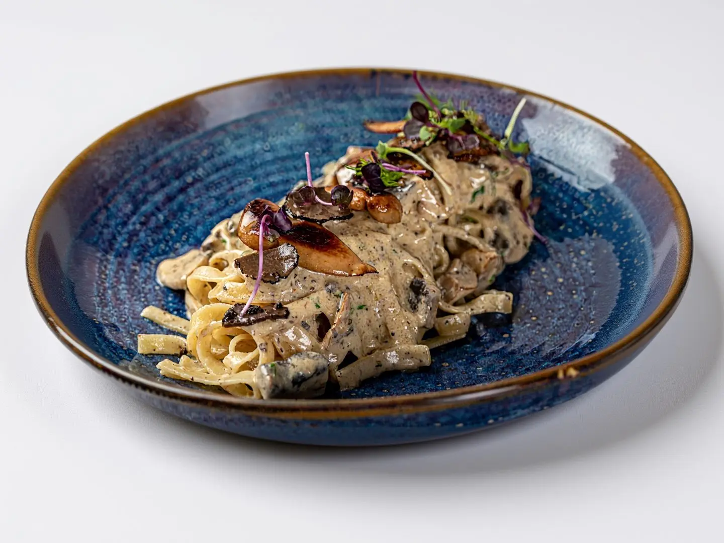 Tagliatelle With Mushrooms And Truffle