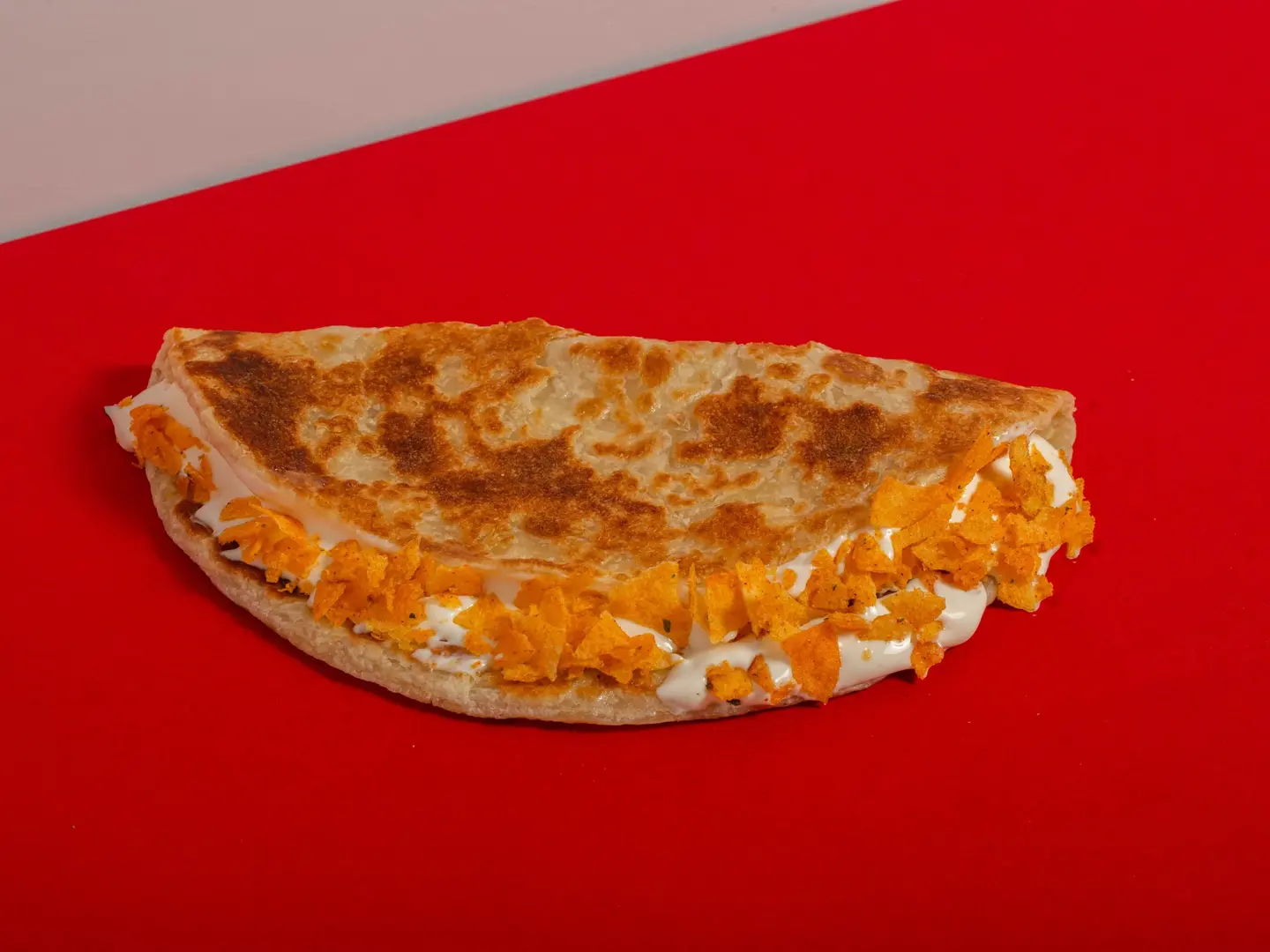 شباتي جبن مع شيبس