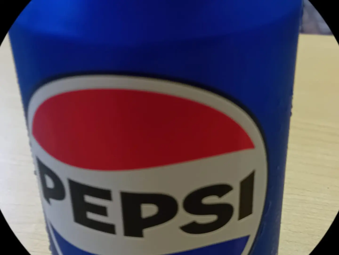 بيبسي علب ومشتقاته