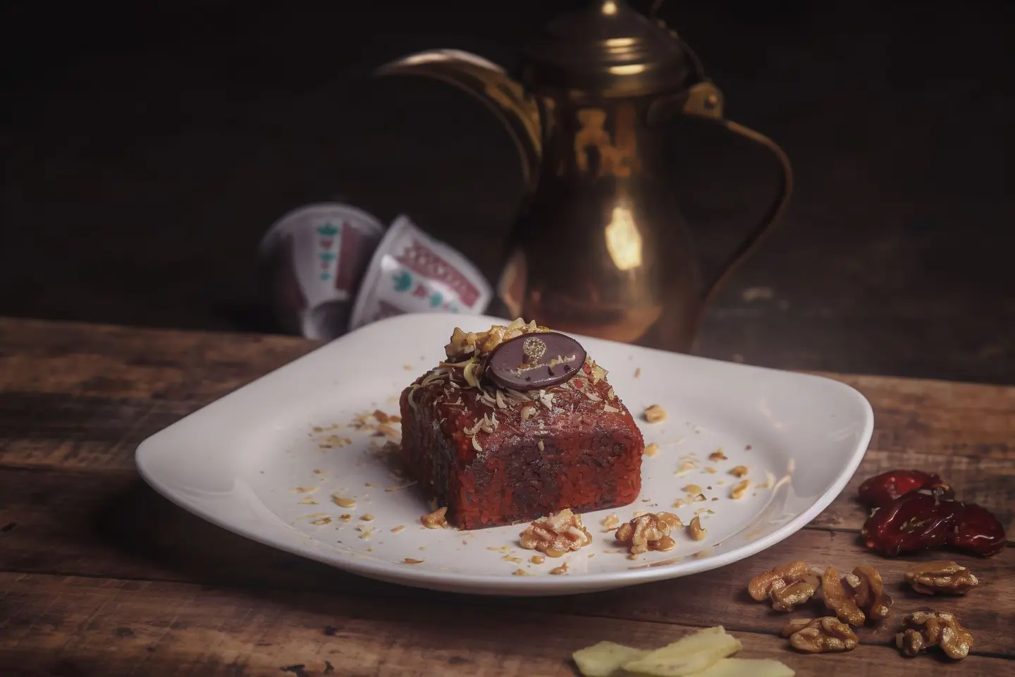 قطعة كيك تمر
