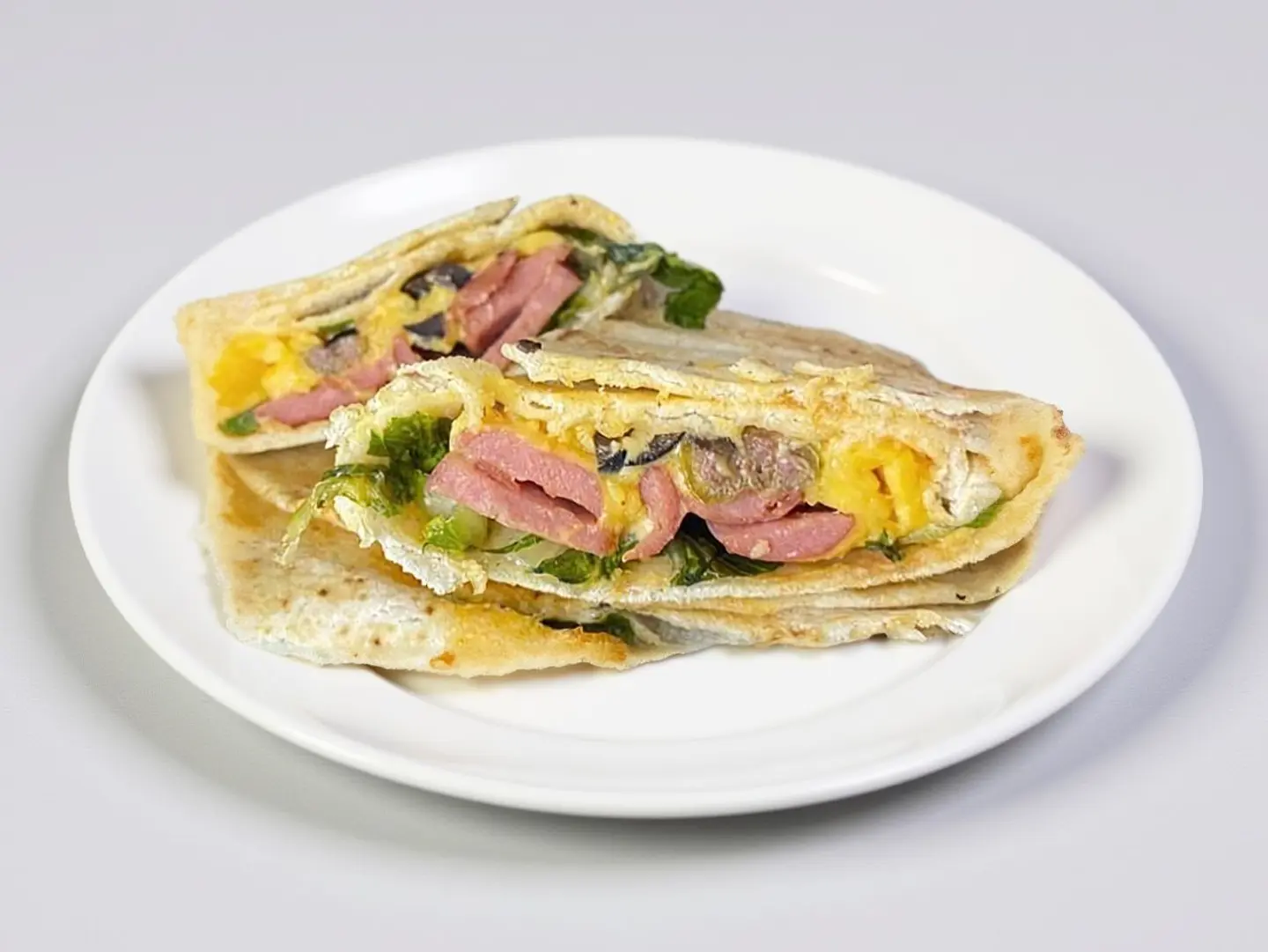 ساندويش مفركة بطاطا مع بيض