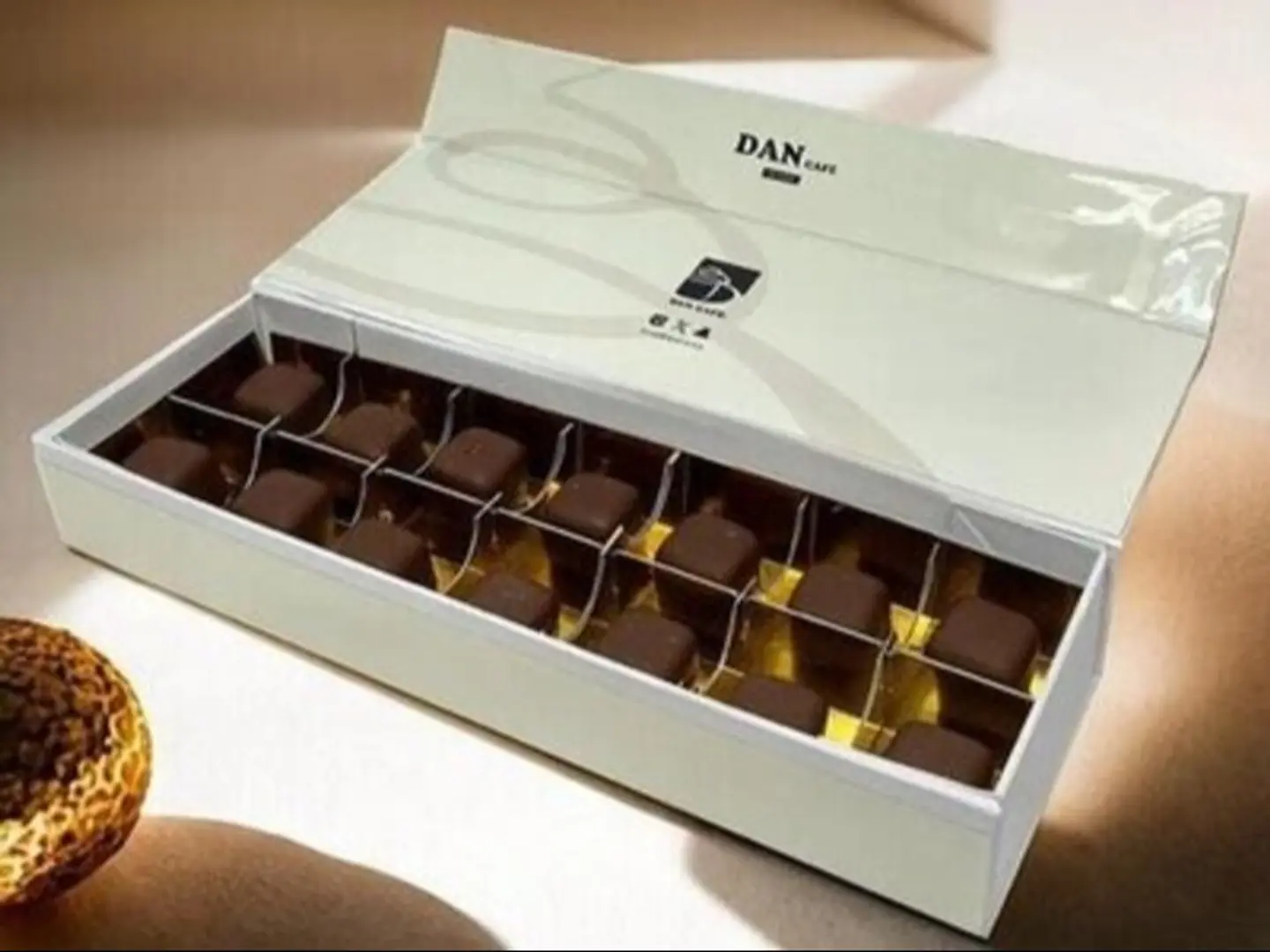 Brownies Box (14 Pcs )