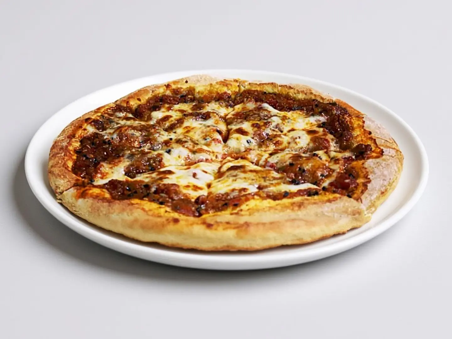 فطيرة محمرة جبن  موزاريلا