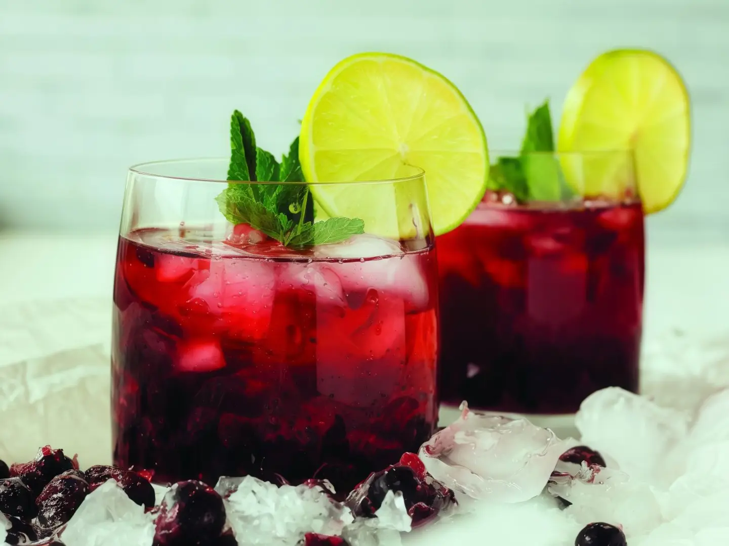 عصير توت كريستال لتر