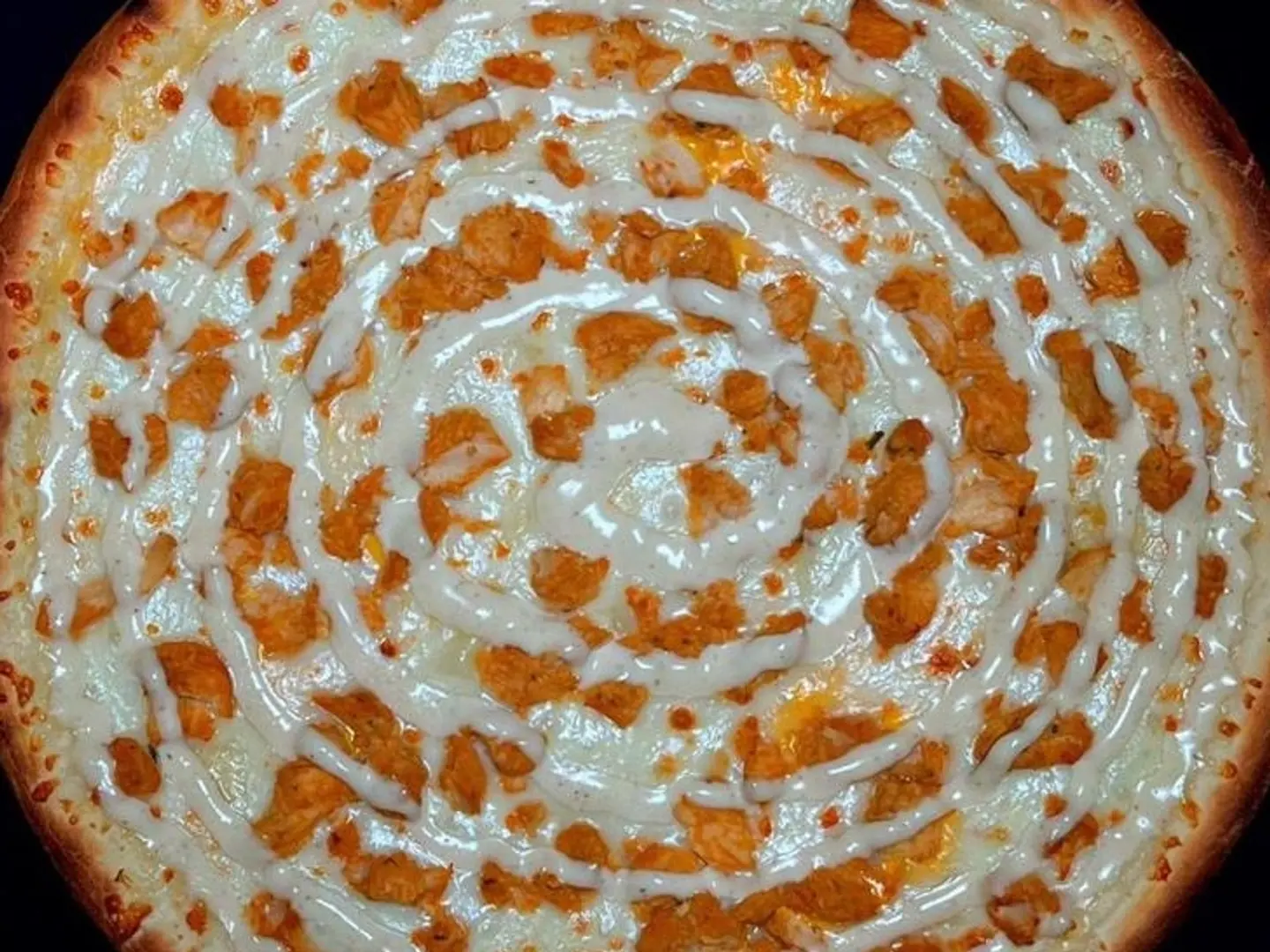 بيتزا دجاج بصوص الرانش