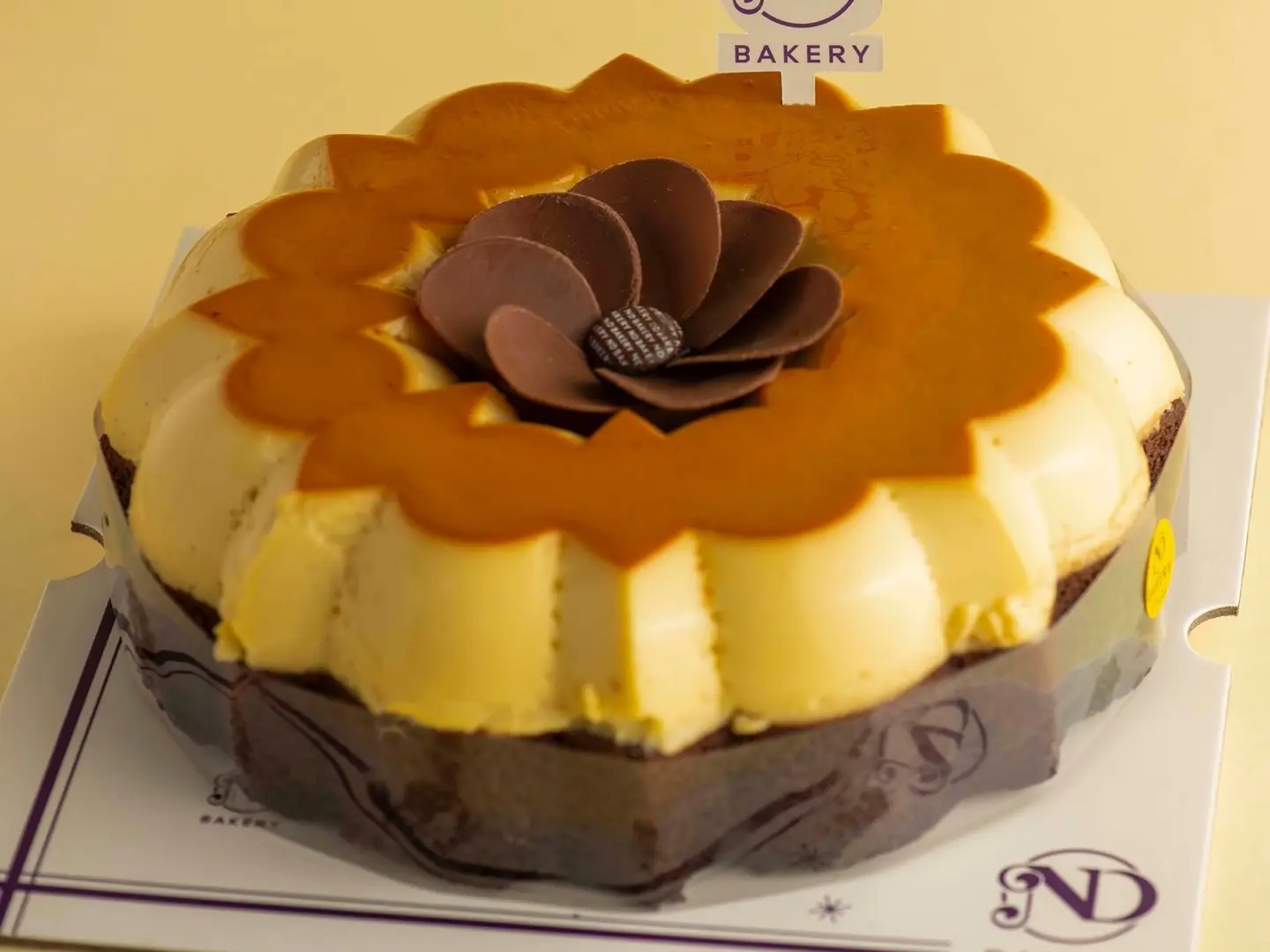 Flan Chocolate Cake