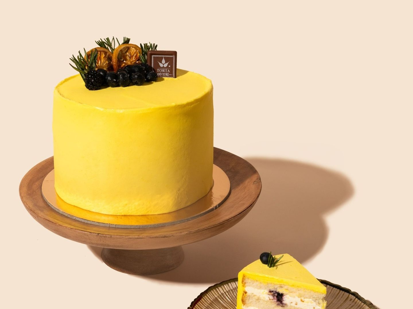 Lemon Blue Berry Cake