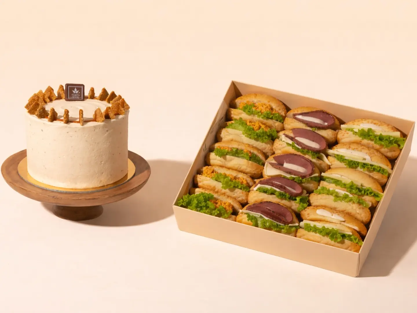 كيكة الجزر مع كعك بوكس