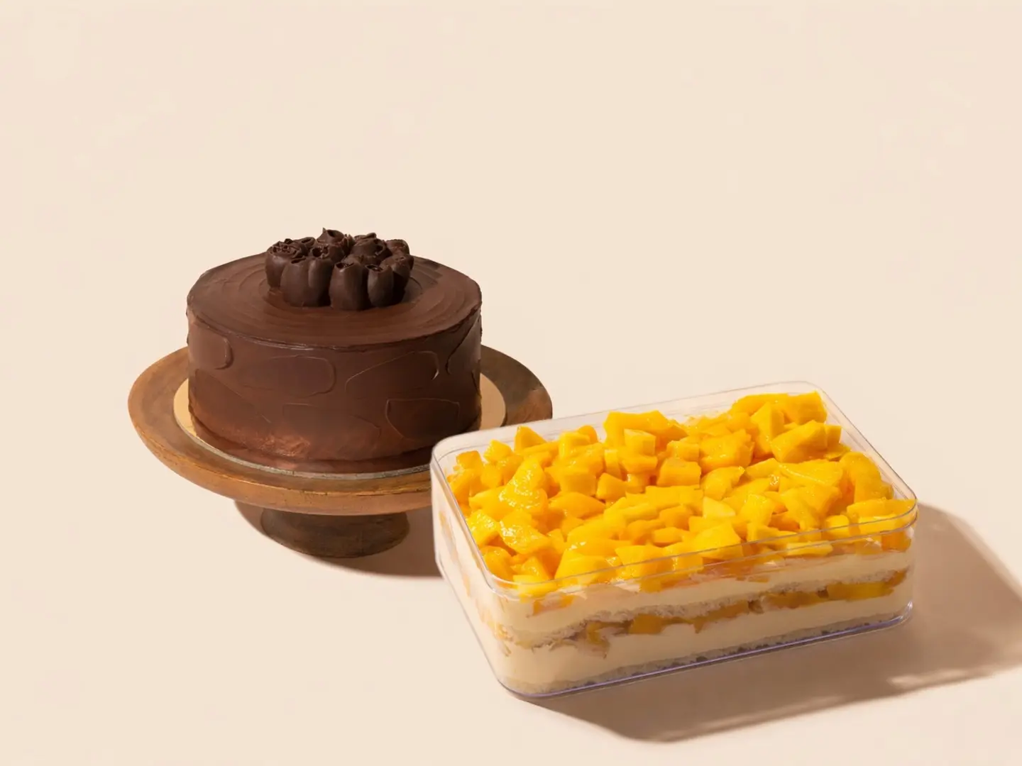 شوكليت كيك مع مانجو بودينج
