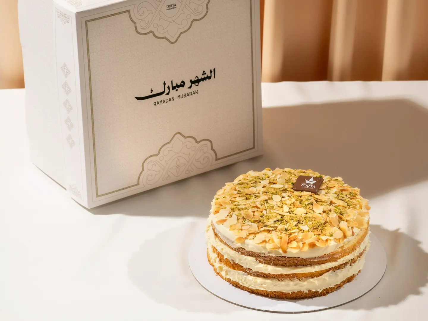 ميلك روز كيك