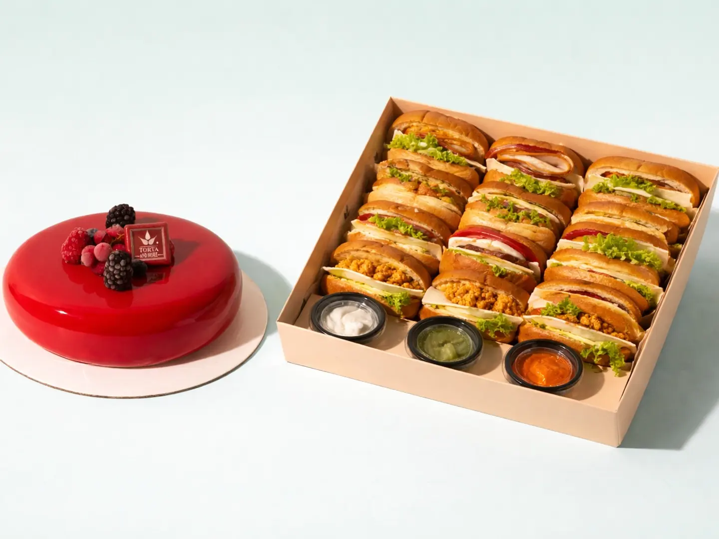 رازبيري ايس كريم مع رولز بوكس