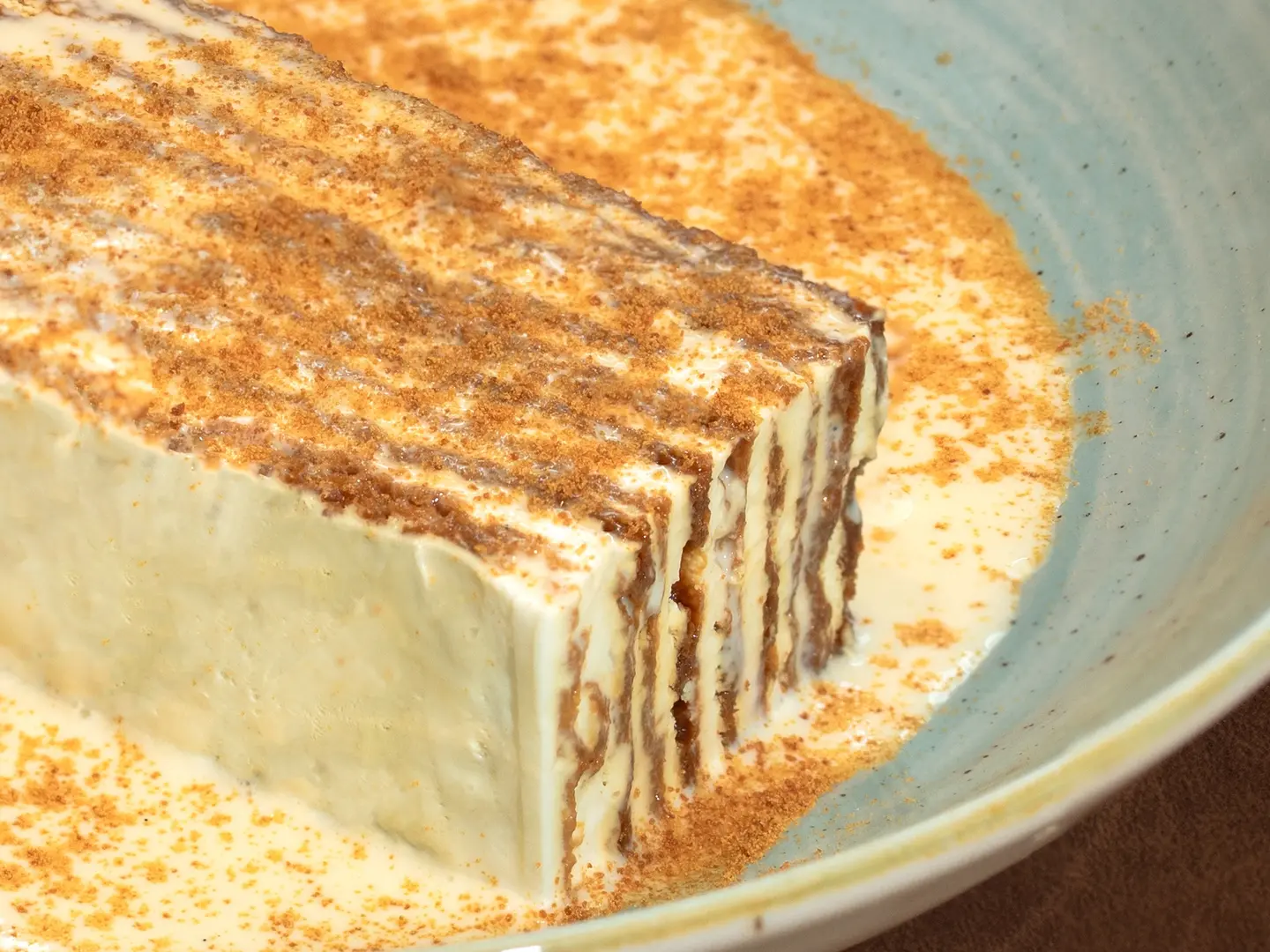 كيكة العسل بالفانيلا