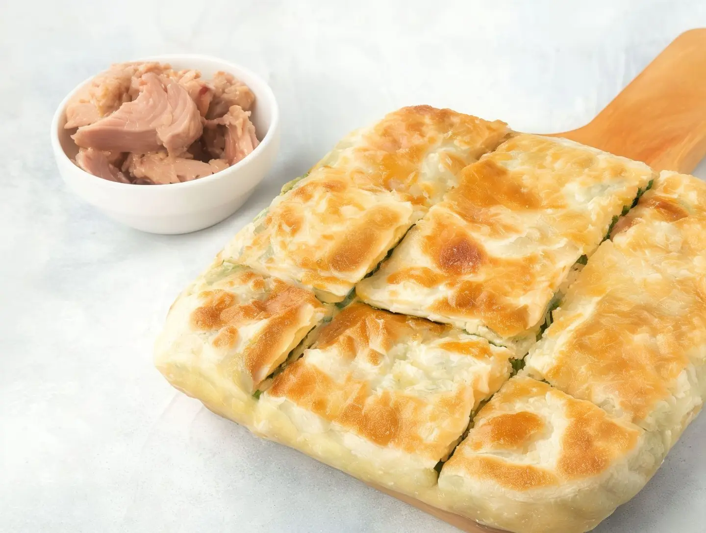 مطبق تونة