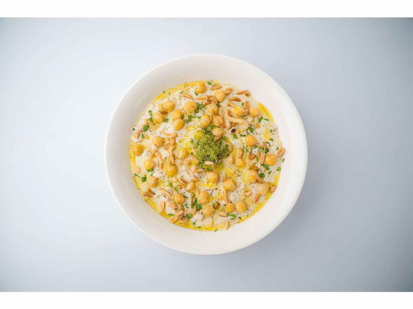 Hummus Fattah With Olive Oil With Nuts