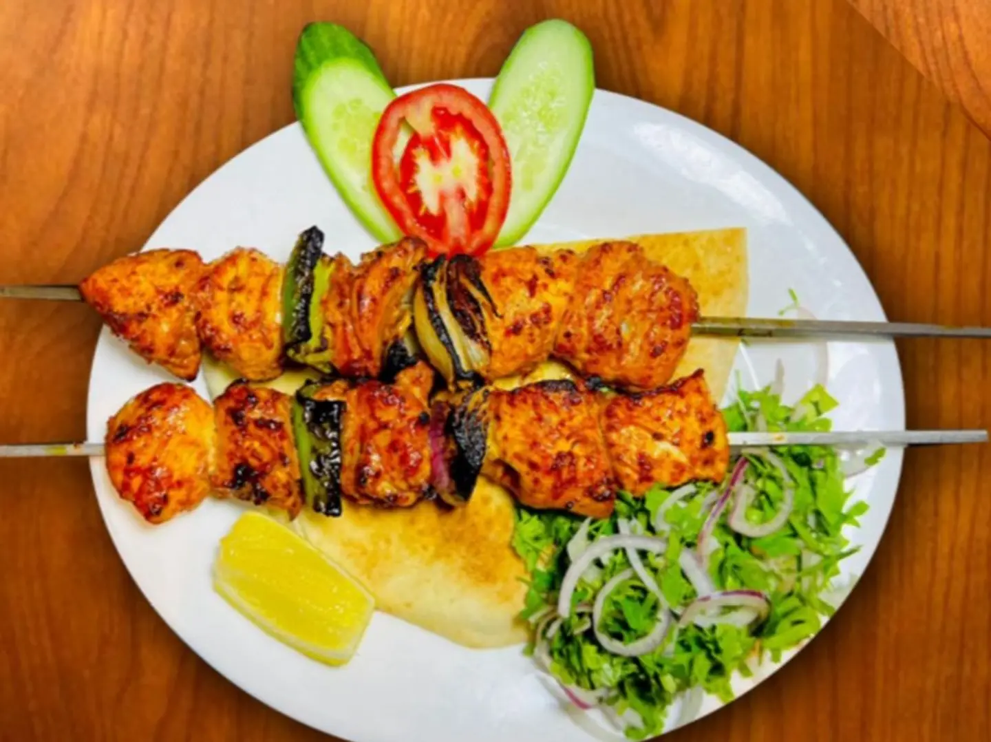 دجاج شيش طاووق مشوي