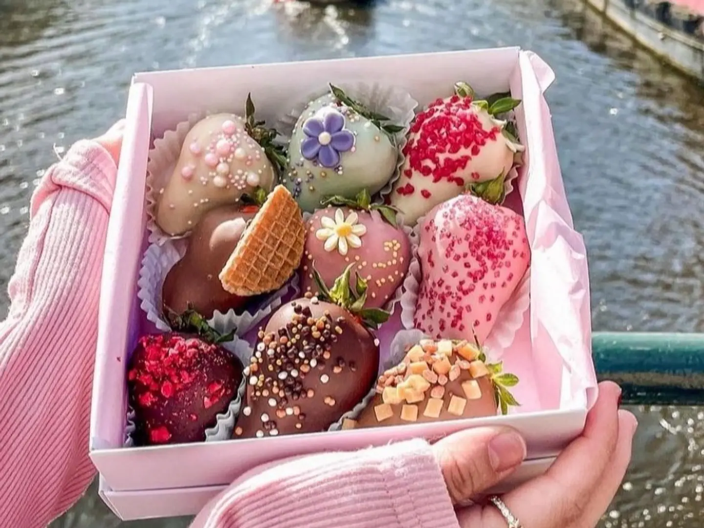 Strawberry Box