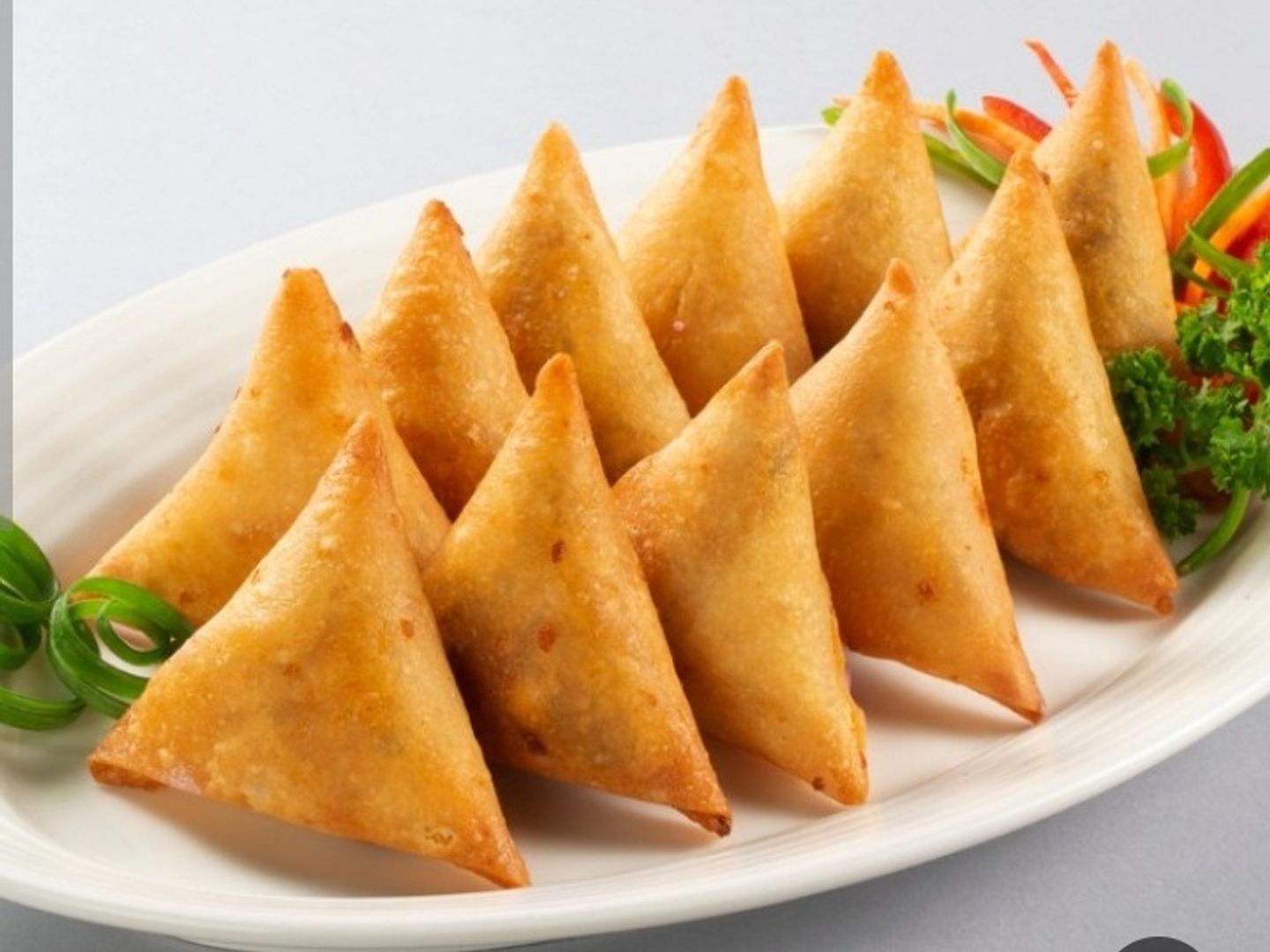 سمبوسه بالجبن ربع كيلو