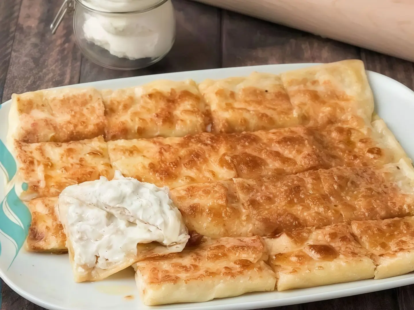 مطبق جبن مالح ساده