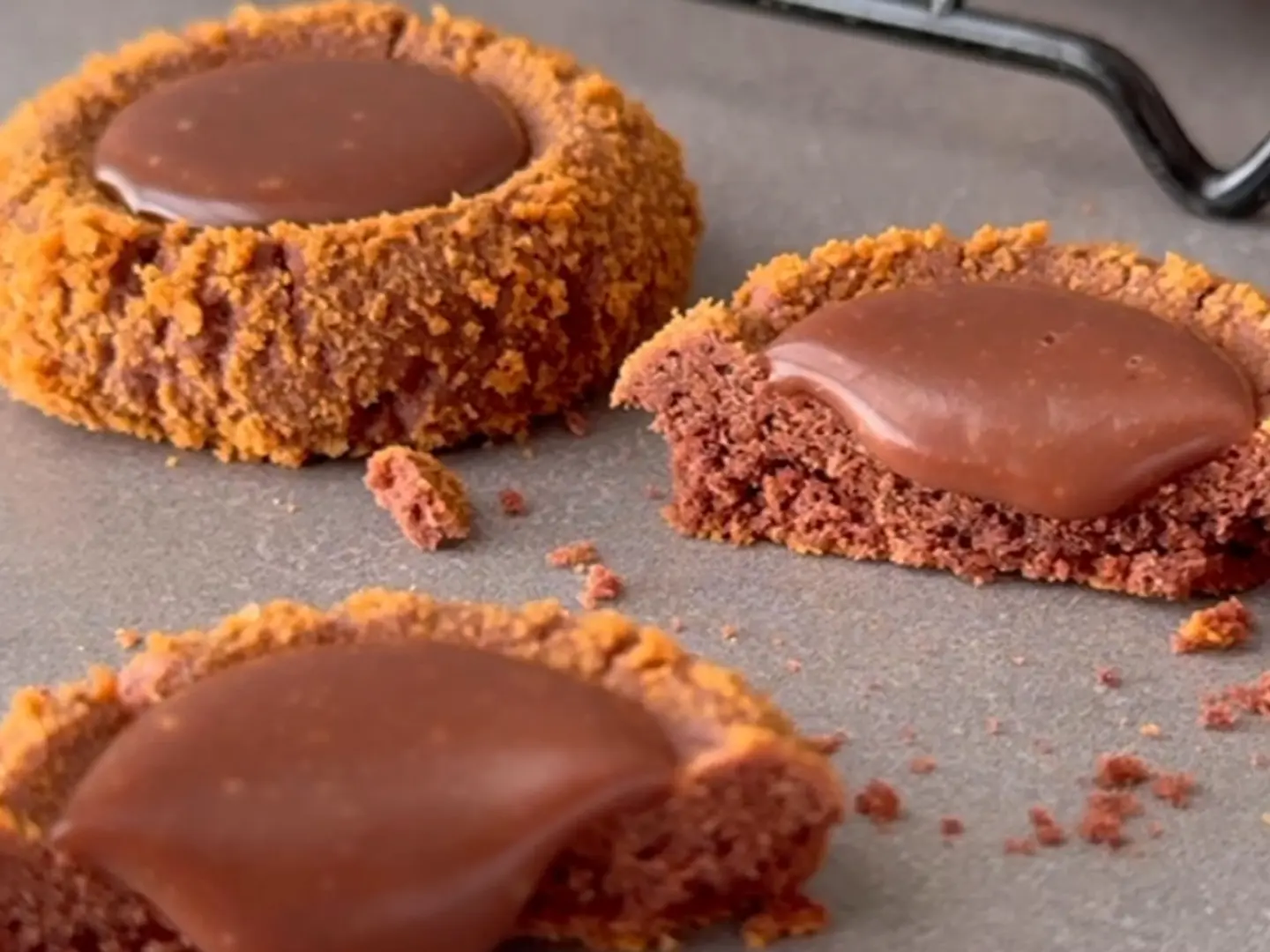 كوكيز الشوكلت باللوتس 25 حبه