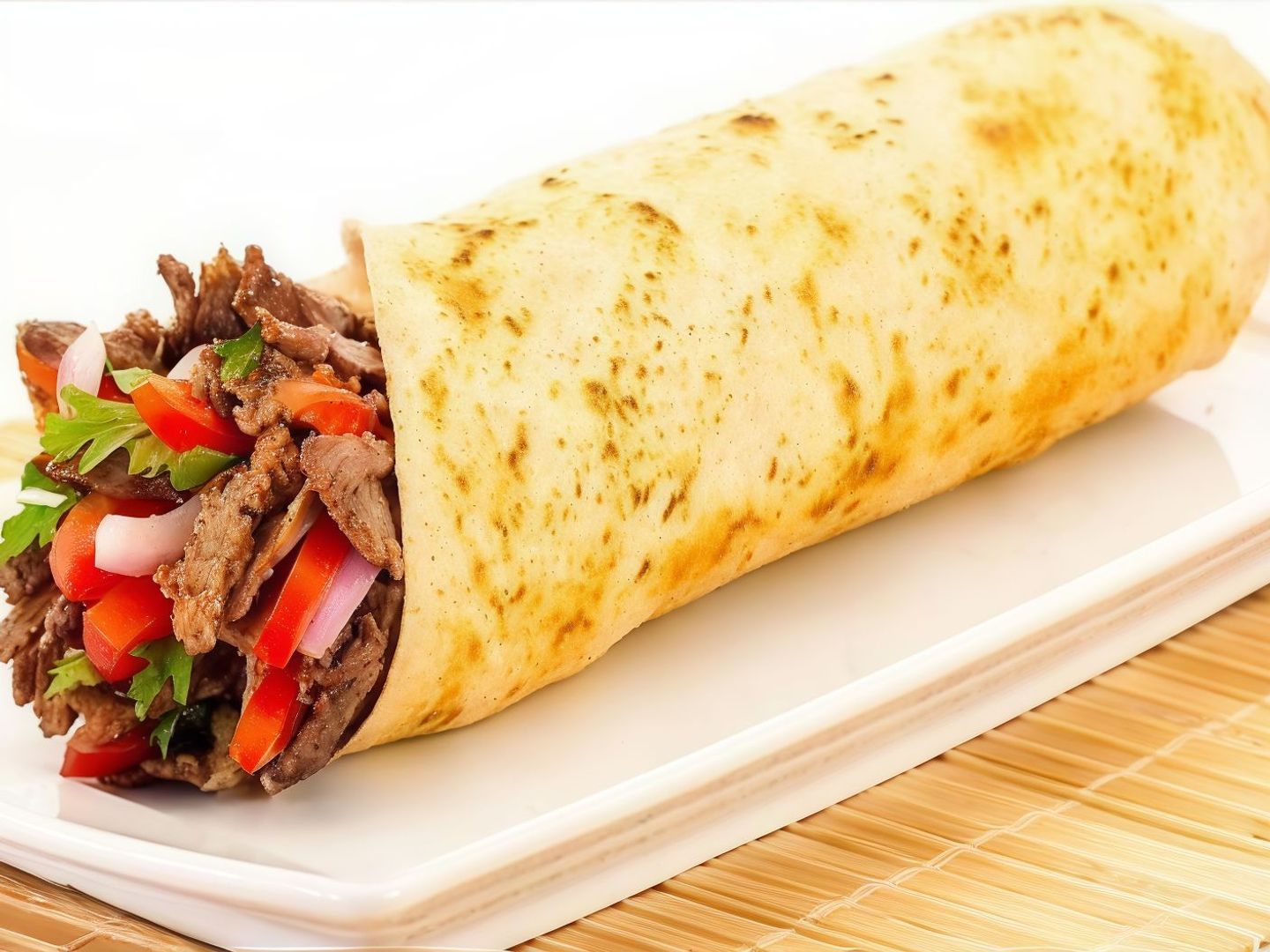ساندويش شاورما لحم صغير