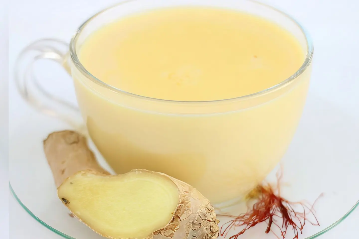 زنجبيل بالحليب