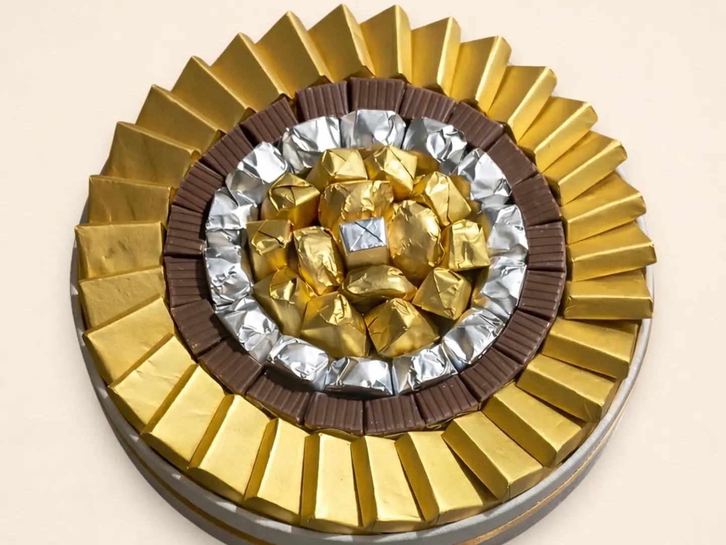 طبق شوكولاتة بلجيكي مناسبات أ١