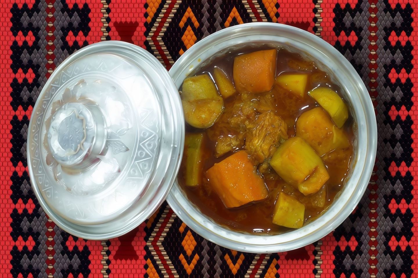 ايدام مشكل دجاج