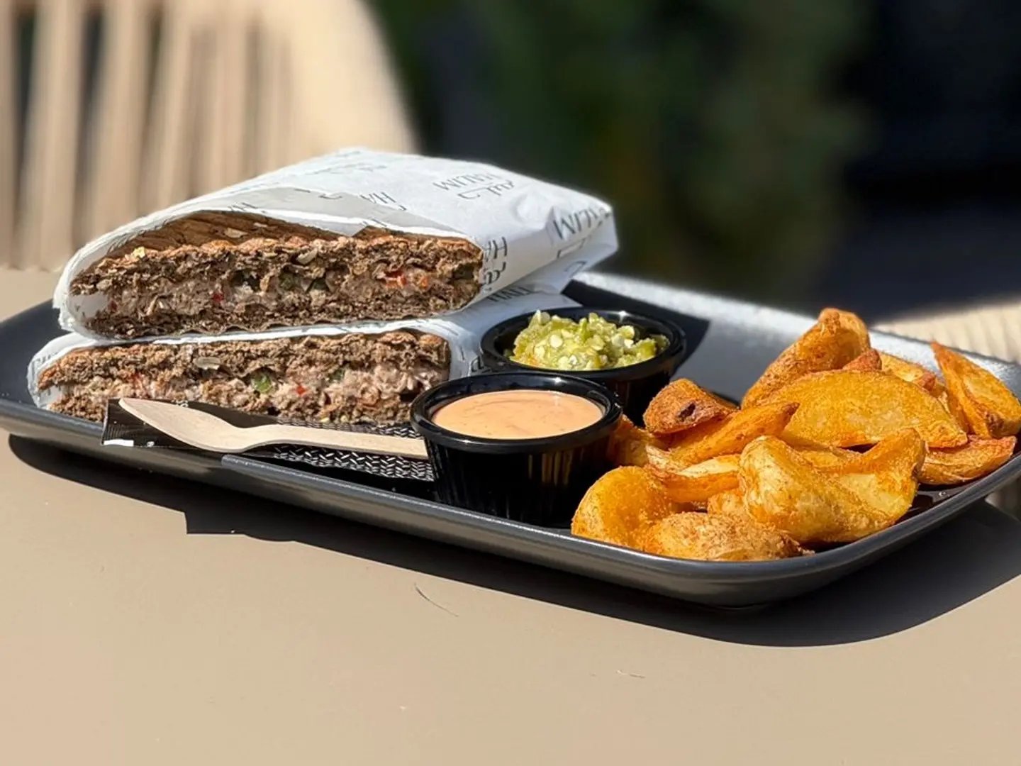 تونا ساندويتش